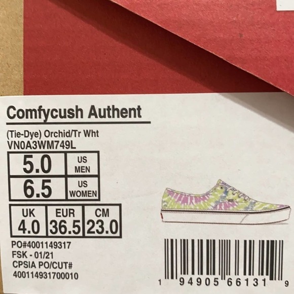 Vans ComfyCush  Tie Dye Sneaker - Picture 11 of 11